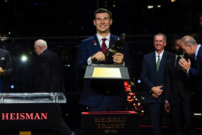 Cuban toast, croqueta-fed QB Fernando Mendoza becomes No. 1 in the US